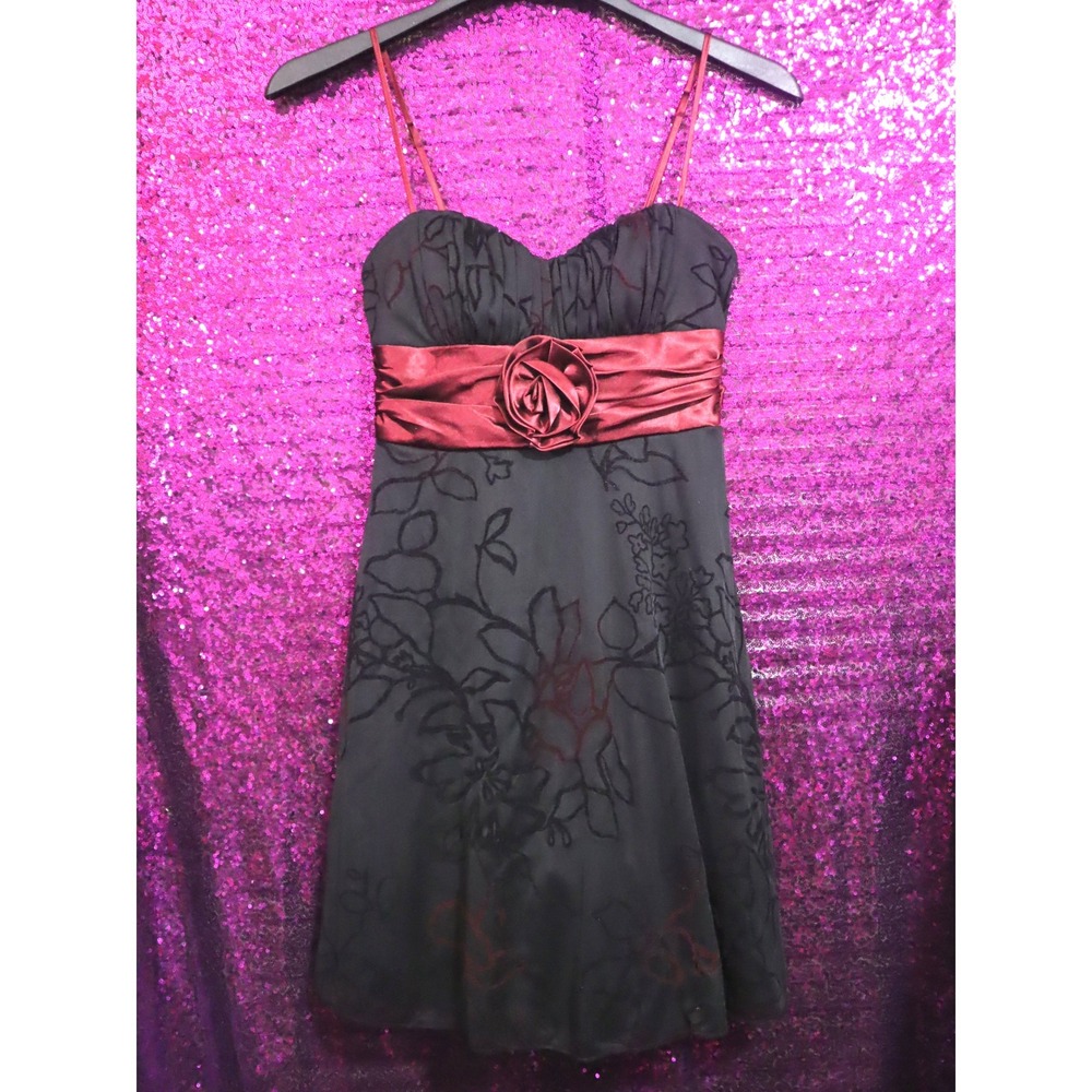 Black Red Rose Print Dress XS Speechless Juniors Velvet Floral Satin Sash Rose